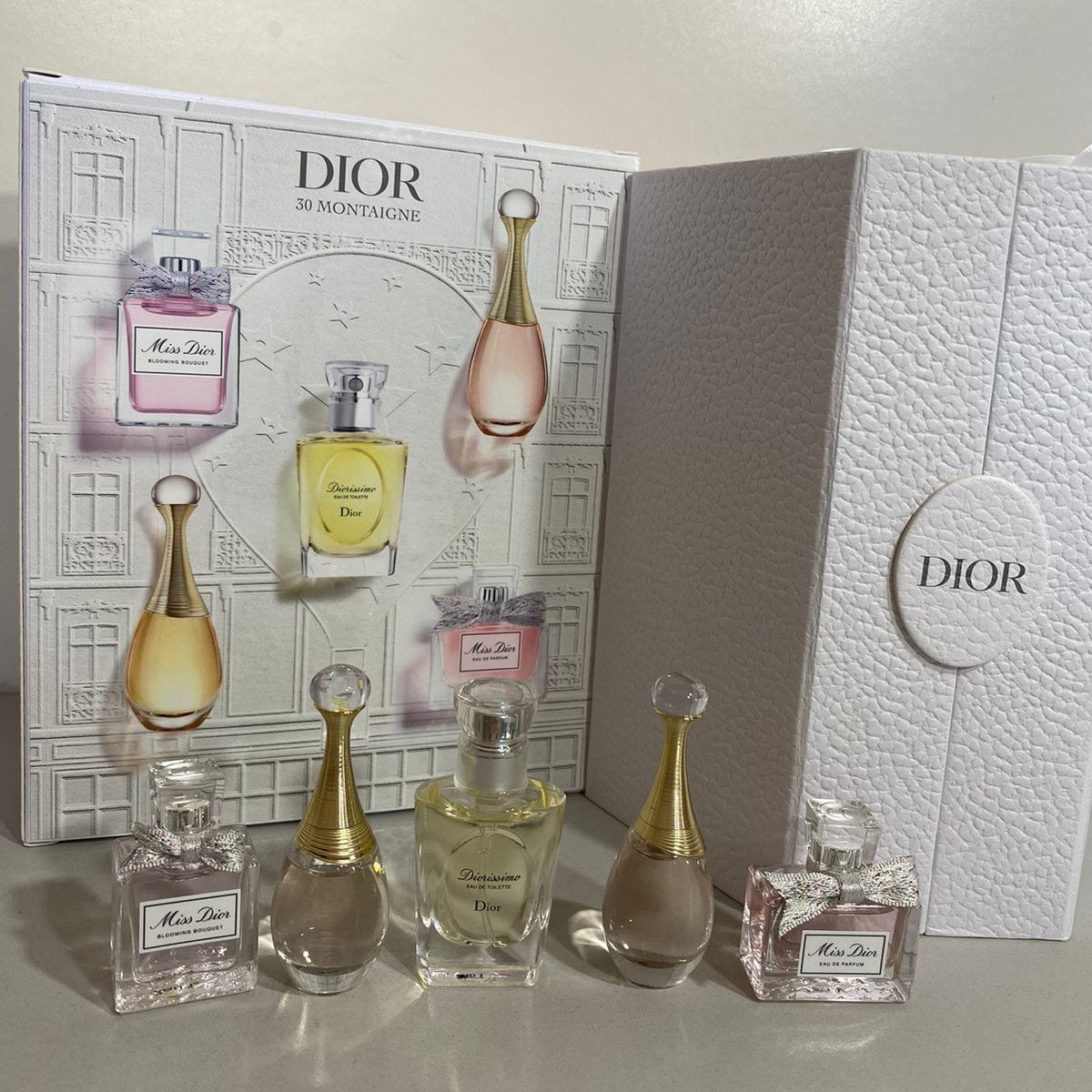 Kit 5 Miniatures Christian Dior 30 ‘ Montaigne: Cette offre se termine aujourd'hui